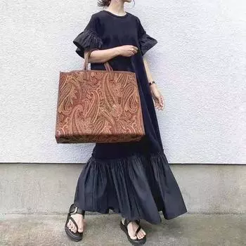 Платье в японском стиле черного цвета с оборками и короткими рукавами - Лето 2022 г. Длина выше колена One Size чёрный