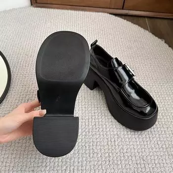 Platform loafers 2025 spring new one-pedal heightened thick heel black fashion simple British small leather shoes women 35 чёрный