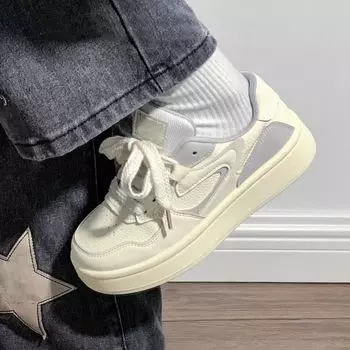 Platform white shoes women s 2024 spring and autumn new versatile shoes ins tide niche students sports and leisure board shoes 35