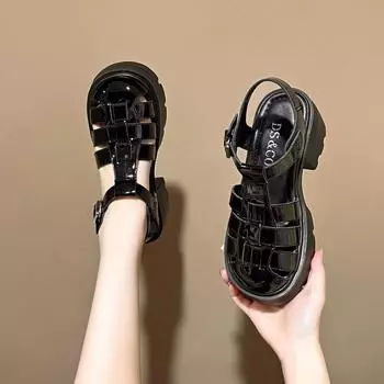 Платформенные сандалии женские летние новые римские сандалии водонепроницаемые на танкетке плетеные сандалии лакированная кожа 34