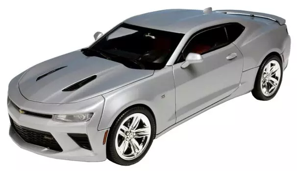 Platz AMT 2016 Chevy Camaro SS Пластиковая модель AMT982 1/25 (Машина)