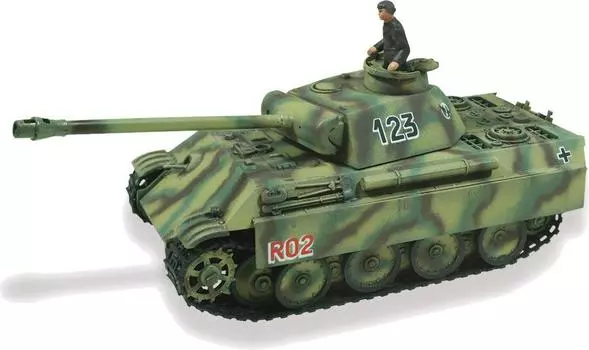 Platz Немецкая армия Panther G Тип танка Пластиковая модель LN76083 1/72