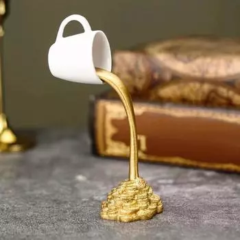 Плавающая кружка из смолы, разливающая брызги, золотая монета, украшение для настольной кофейной чашки, скульптура для белый