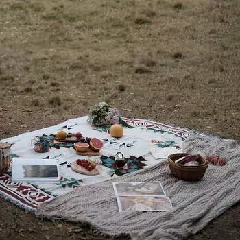 Племенные одеяла Индийские уличные коврики Одеяло для кемпинга и пикника Бохо Декоративные одеяла для кровати Плед Коврики для дивана Дорожный коврик с кисточками Лен