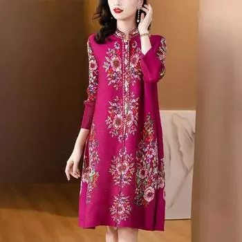 Плиссированное платье для женщин осенью и зимой, новая утягивающая и уменьшающая возраст прямая юбка, элитный и молодой темперамент. M чёрный