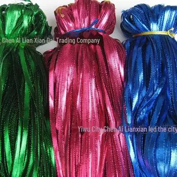 Плоская лента из золота и серебра с отделкой из металлизированной нити и декоративной тесьмой