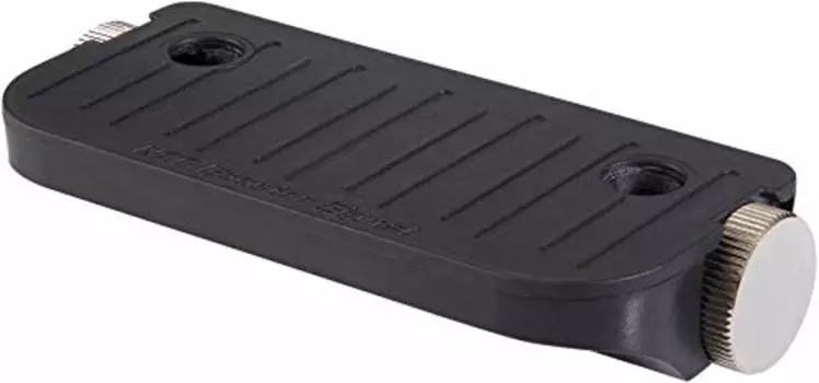 Плоская верхняя подставка Furutech для усилителя сигнала NCF и Signal-L