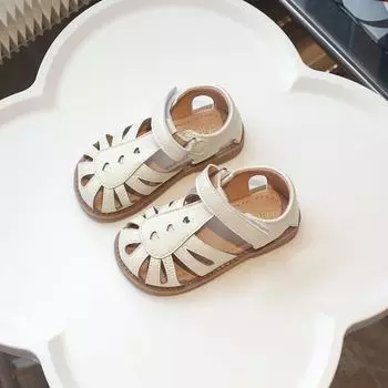 Пляжная обувь для девочек, ажурные милые детские туфли принцессы на лето 2025, новая модная детская обувь, сандалии однотонные, универсальные 21 бежевый