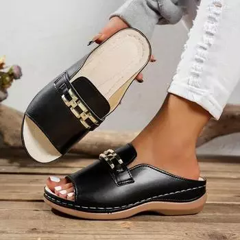 Пляжные повседневные тапочки с открытым носком для женщин 2025 года, новые большие размеры, модные аксессуары с металлической цепочкой, толстая подошва, большие размеры, туфли с рыбьим ртом 36 белый