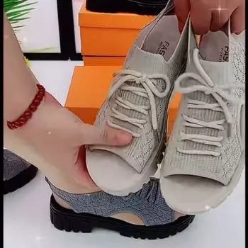 Пляжные сандалии женские нескользящая мягкая подошва лето 2024 новые дышащие сетчатые кроссовки с плетением из флиса женские 35 чёрный