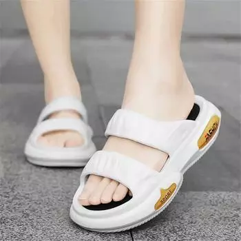 Пляжные тапочки большого размера с противоскользящим покрытием, золотистые босоножки на шпильках, красные ботинки, женские кроссовки, спортивная обувь 2024outdoor 36