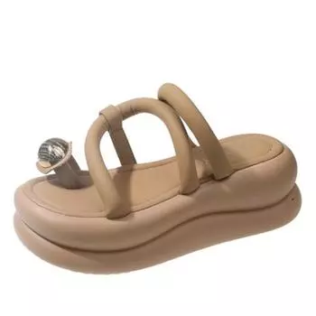 Пляжные тапочки на танкетке 7 см для женщин, летние нескользящие сандалии на платформе, женские с открытым носком, удобные женские шлепанцы с клипсой на носке 2024 34 чёрный