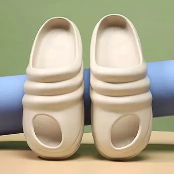 Плюс Размер Мужские тапочки Лето Новая Мода Личность Выдолбленная пляжная обувь Дизайнер Сандалии 39 белый