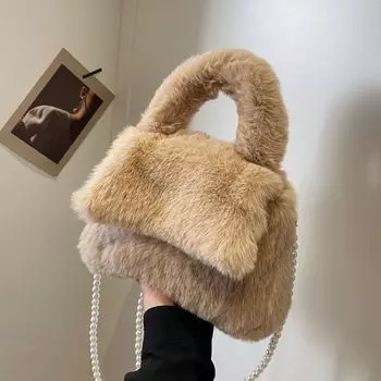 Plush Bag Women S Pearl Chain Bag Crossbody Bag Fashion Texture Portable Fur Bag коричневый
