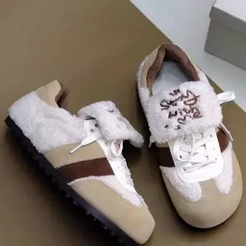 Plush puff little white shoes women s campus ugly cute casual shoes plush German training shoes 2024 new women s cotton shoes 35