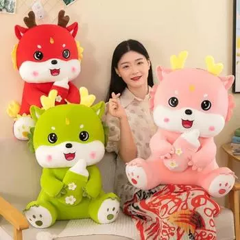 Плюшевая кукла талисман 2024 года Прекрасный мультяшный дракон держит плюшевую бутылку с молоком L зелёный