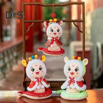 Плюшевая кукла Змея 2025 год плюшевые игрушки китайский зодиак чучело животного для китайского Нового года украшение дома игрушка-талисман символизирует добро 17cm красный