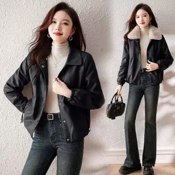 Плюшевая куртка из овчины со съемным меховым воротником, женская зимняя новая модная свободная и тонкая теплая короткая куртка 2024 года M чёрный