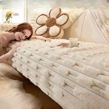 Плюшевая подушка для дивана, зимняя утолщенная флисовая подушка, нескользящий кожаный чехол для дивана, тканевый чехол 70*70