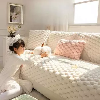 Плюшевая подушка для дивана, зимняя высококачественная нескользящая зимняя утолщенная ткань для сиденья из натуральной кожи 70*70cm