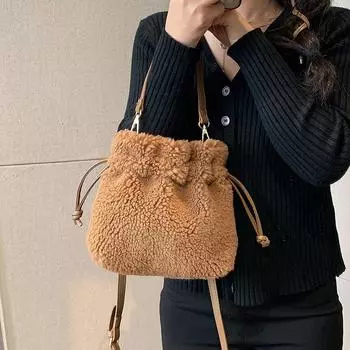 Плюшевая сумка-ведро Маленькая сумка Женская сумка через плечо Сумка женская сумка коричневый