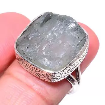 Подарочное кольцо из чистого серебра 925 пробы с натуральным аквамарином S.8 K6K08