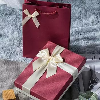 Подарочные пакеты с ручками Бумажный пакет для вечеринки Сумка с бантом Лента Упаковка для ювелирных изделий День рождения Свадьба Выпускной Празднование Подарочная упаковка красный