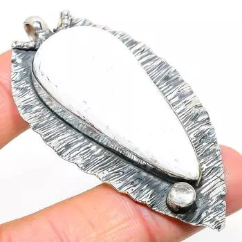 Подарочный кулон из стерлингового серебра 925 пробы с натуральным сколецитом и топазом 2,76 дюйма Q7m73