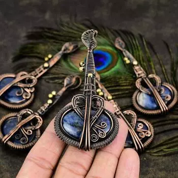 Подарочный кулон ручной работы из медной проволоки с натуральным драгоценным камнем содалитом 3,94 y6u00