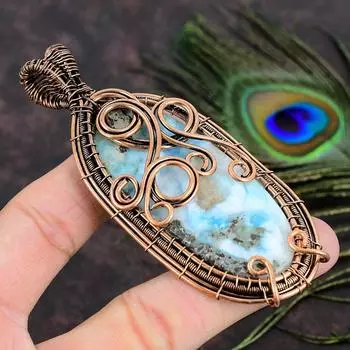 Подарочный кулон в обертке из медной проволоки с натуральным карибским драгоценным камнем Ларимар 3,86 o7S80