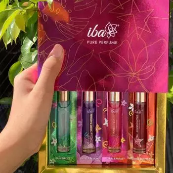 Подарочный парфюмерный набор для женщин (4*10 мл)| Роскошный аромат цвета морской волны, фруктовый, цветочный, древесный, мускусный и пряный аромат