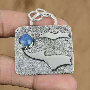 Подарок на день рождения для нее Подвеска с натуральным кианитом из серебра 925 пробы