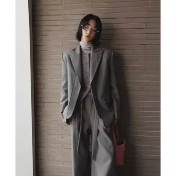 Поддельный двухсекционный силуэтный пиджак для женщин, зимний серый стеганый маленький костюм S чёрный