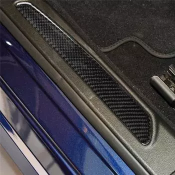 подходит для Alfa Romeo Giulia Stelvio 2017-2019 автомобильные аксессуары украшения салона автомобиля карбоновое волокно приветственная педаль автомобиля наклейка чёрный