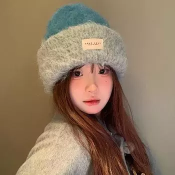 Подходящая по цвету большая окружность головы вязаная шерстяная шапка женская осень-зима 2024 года универсальная шапка показывающая маленькое лицо, теплая защита ушей M56-58cm