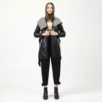 Подлинная, натуральная кожа женщина, женское пальто