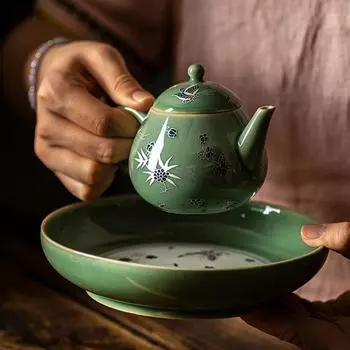 Поднос-гайвань «Любовь к бабочкам» для женщин, керамический маленький чайник, чайный сервиз в стиле кунг-фу, цветная глазурованная фигурка, персонализированный креатив