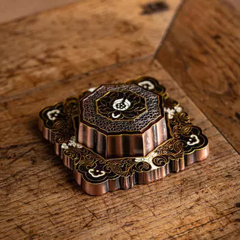 Подставка для благовоний Lotus для создания атмосферы чёрный