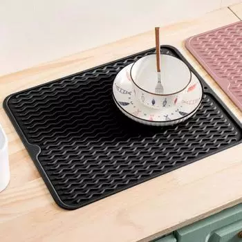 Подставка для слива чашек Быстросохнущий аксессуар для бара Антидеформированный Удобный для хранения силиконовый дренажный коврик Портативная теплоизоляция Устойчивость к пятнам чёрный