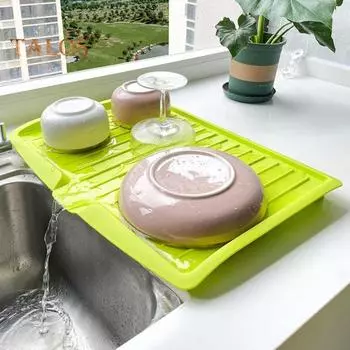 Подставка для сушки кухонной посуды с дренажной системой Быстросохнущая компактная конструкция Сливной поддон Поставка мисок для столовых приборов зелёный