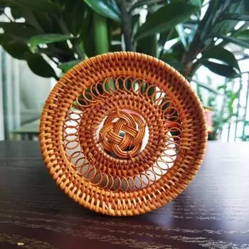 Подставка под стакан из многоцелевого плетеного китайского узла из ротанга для ежедневного использования 10cm