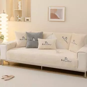 Подушка для дивана Зимняя овечка плюшевый утолщенный чехол тканевый чехол полотенце мультфильм вышивка нескользящая современная простая подушка для сиденья 70*70cm