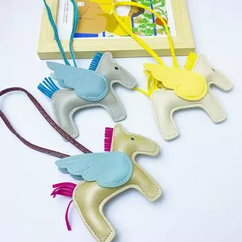 Подвеска-брелок для автомобиля в виде сумки-подвески Pegasus Tassel из искусственной кожи в стиле Douyin