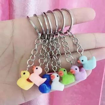 Подвеска-брелок для сумок в виде желтой утки из смолы