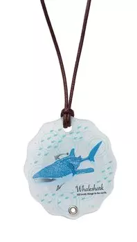 Подвеска Ishiguro Loupe Whale Shark 16153 W54 x H60 x D10 мм Длина корпуса: Ремень: 20см~40см (регулируемый)