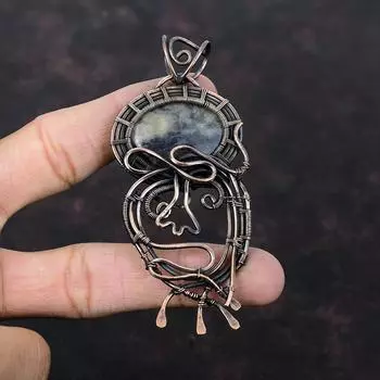 Подвеска из иолита, обернутая медной проволокой, подвеска из драгоценного камня, иолит, медные украшения, изготовленные вручную, изумительная подвеска, обернутая проволокой, специальный женский подарок
