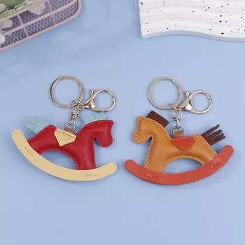 Подвеска из кожи «Лошадь-качалка», ручная работа, зеленая сумка для ключей, брелок в виде пони, украшение, подвеска, аксессуары для сумки своими руками красный