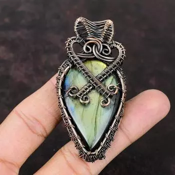 Подвеска из лабрадорита Медная проволока Кулон ручной работы Подвеска из драгоценного камня Медные украшения Подвеска из лабрадорита Подарок для мамы Ювелирные изделия для женщин