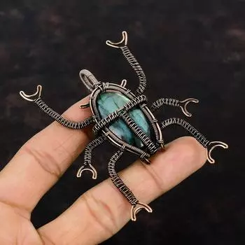 Подвеска из лабрадорита Медная проволока Подвеска из лабрадорита Ювелирные изделия ручной работы Подвеска из драгоценного камня Подвеска в виде жука для подарка Антикварные медные украшения