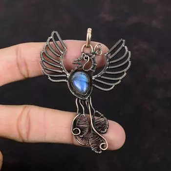 Подвеска из лабрадорита Медная проволока Подвеска Подвеска ручной работы Подвеска в виде птицы Феникс Изысканная подвеска из драгоценного камня Медные украшения Подарок на помолвку